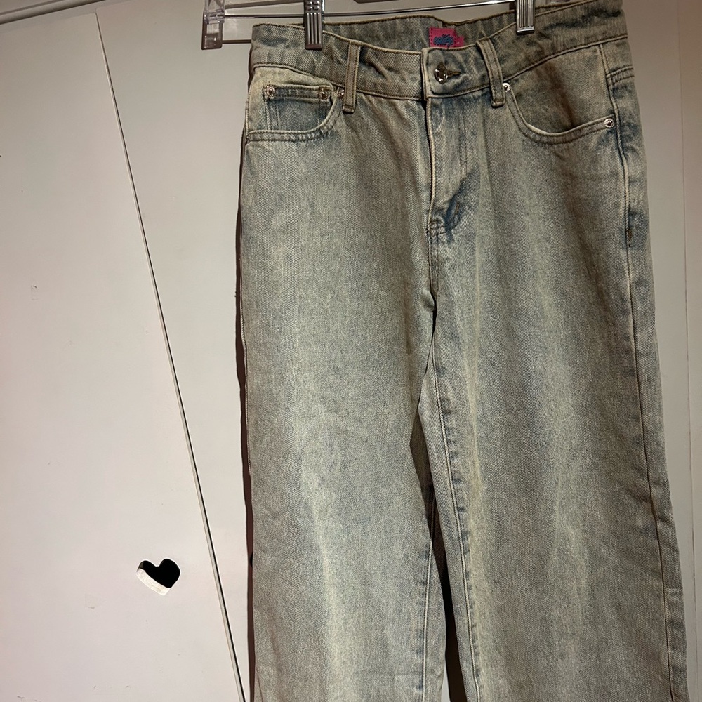 Edikted Light Wash Straight Leg Jeans